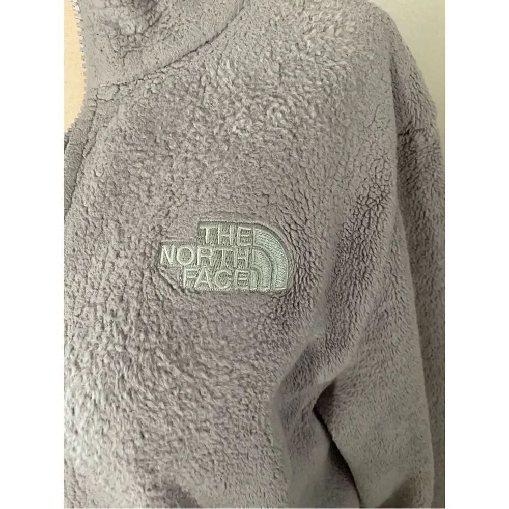 North face gray women’s fleece jacket medium - Picture 3 of 5